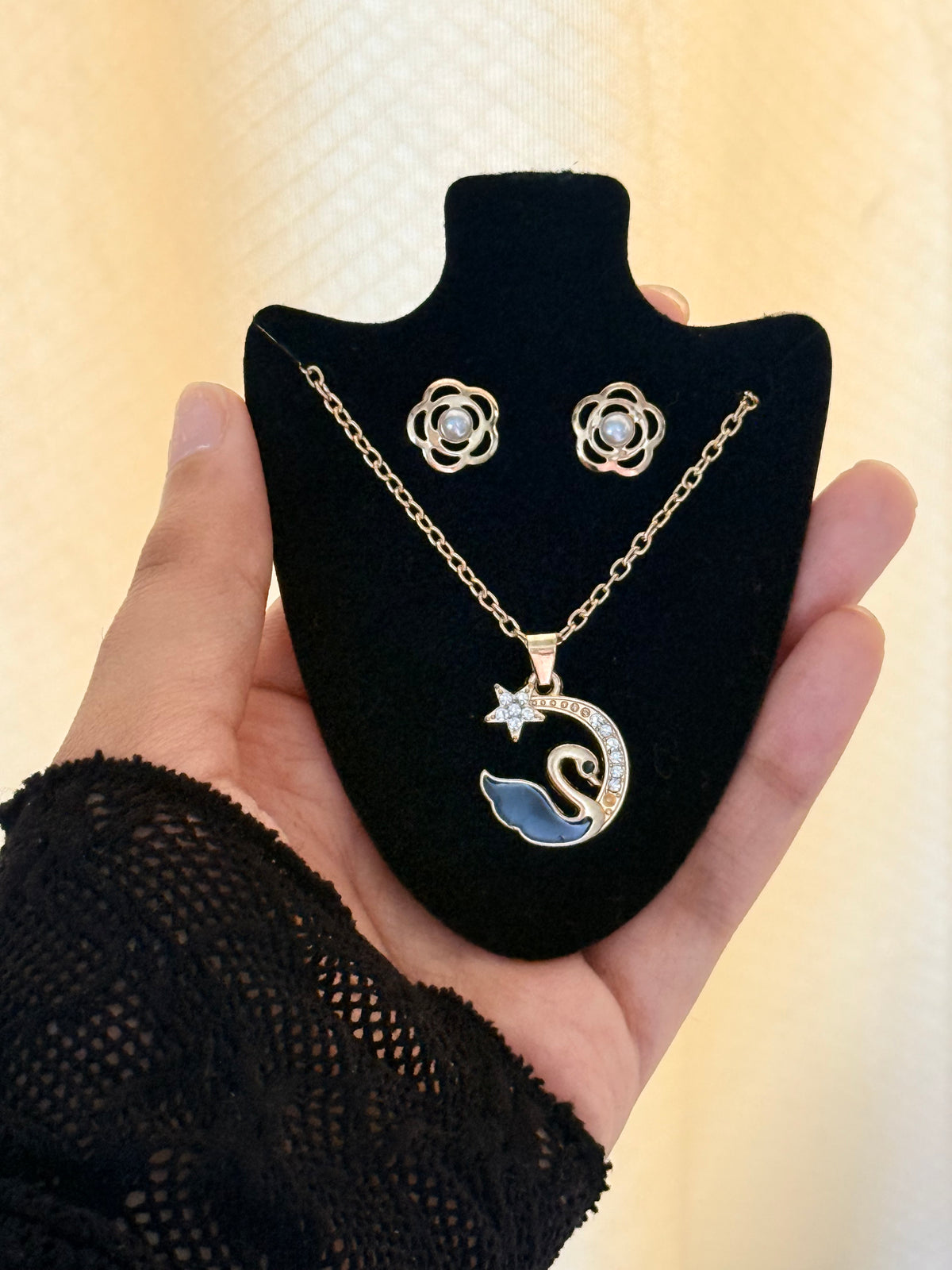 Solenne Necklace Set