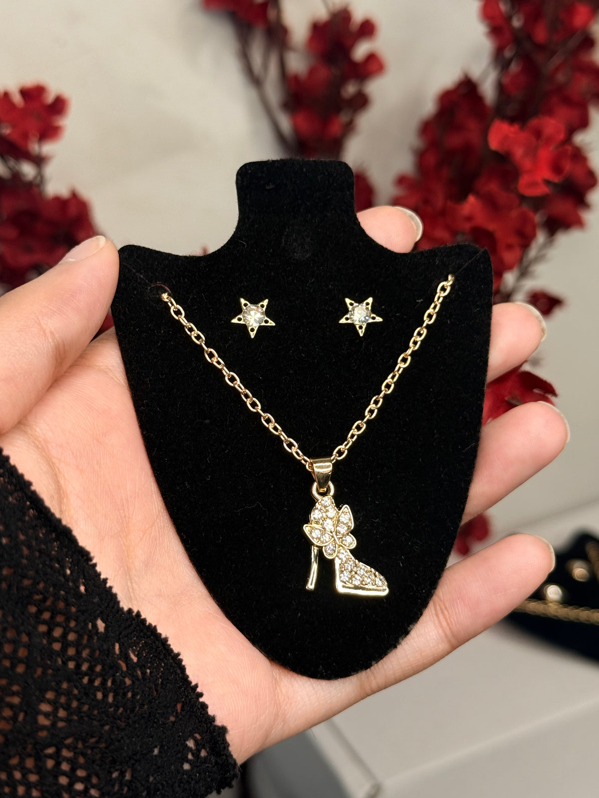 Bomi Necklace Set