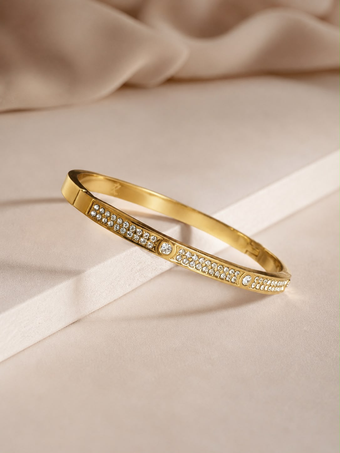 Ivy Grace Bangle Bracelet