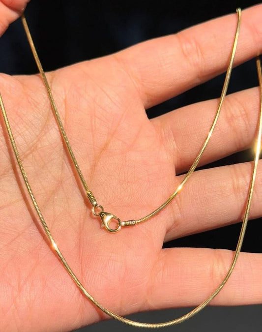 Aura Gold Sleek Snake Chain