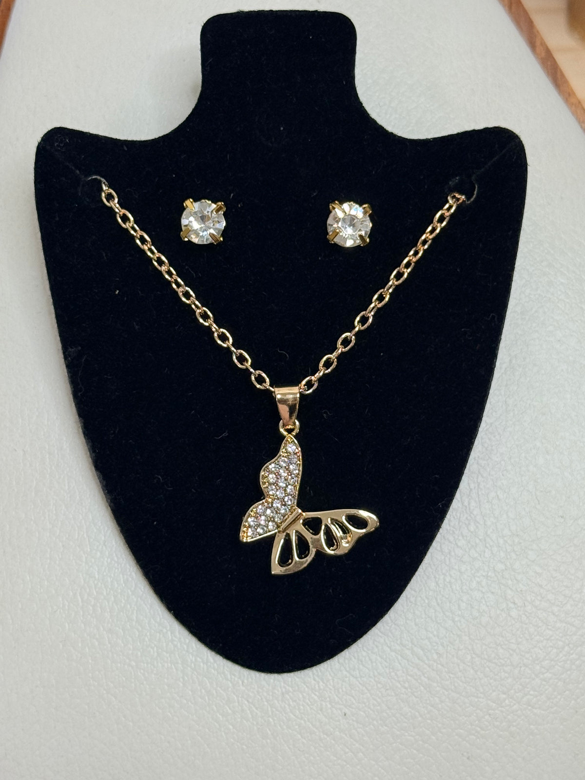 Élan Necklace Set