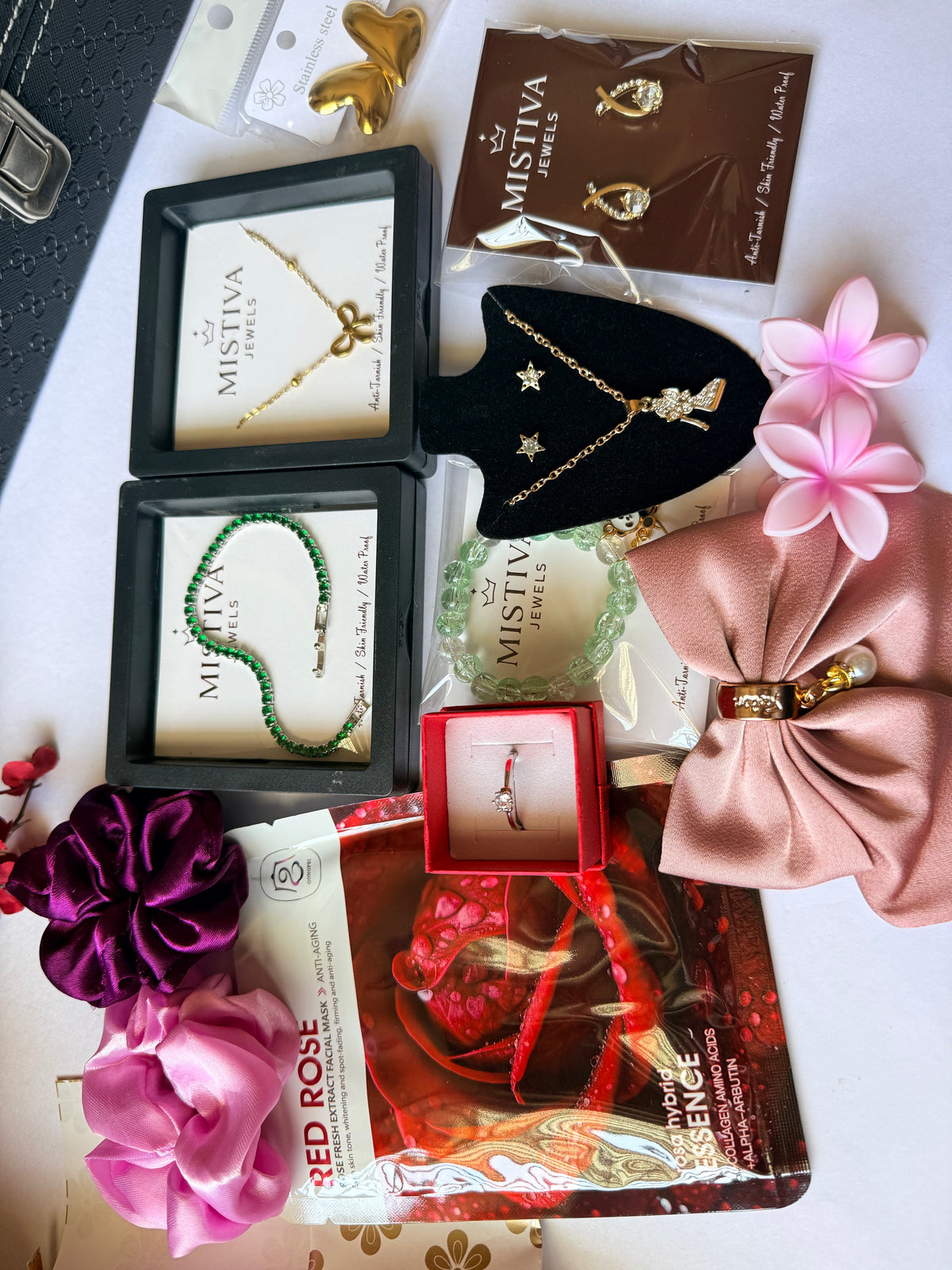 Charm and Bliss Hamper