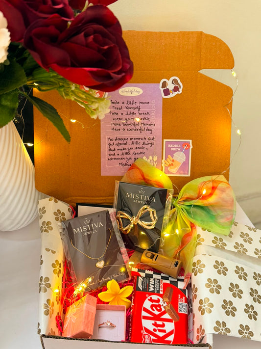 Cute GIFT Hamper for Her