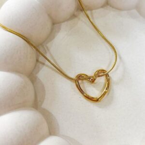Open heart - pendant